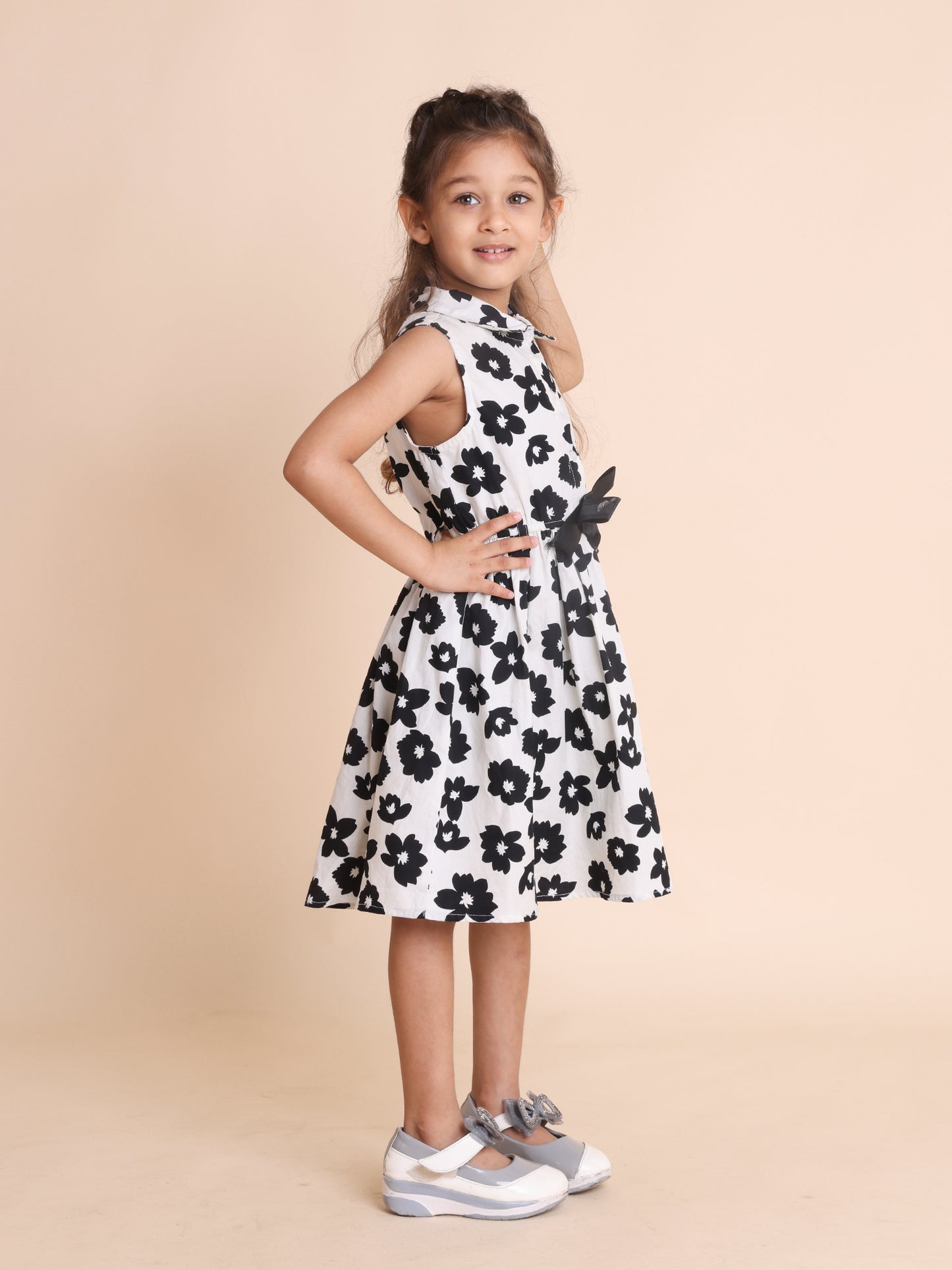 Girls Sleeveless Black & White Floral Fit &Flare Dress With Bow